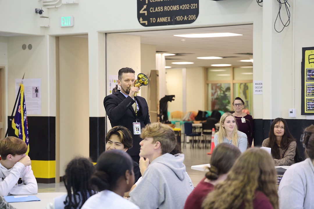 Kadena High welcomes incoming freshmen 01